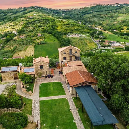 Le Querce Farmhouse-3